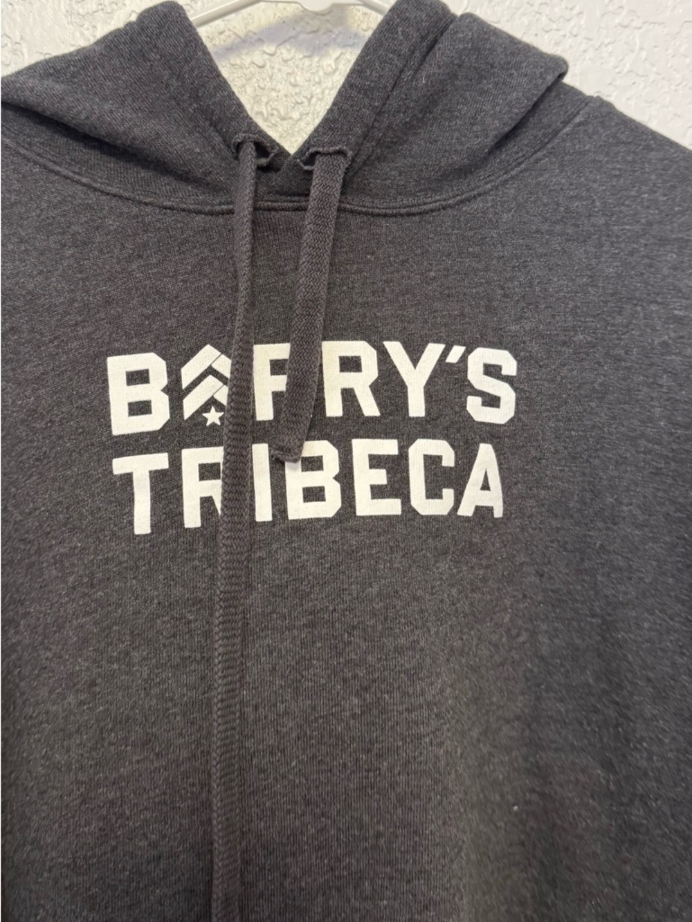 Barry's Bootcamp Tribeca Cropped Hoodie - Charcoal Grey - Medium - Picture 3 of 6